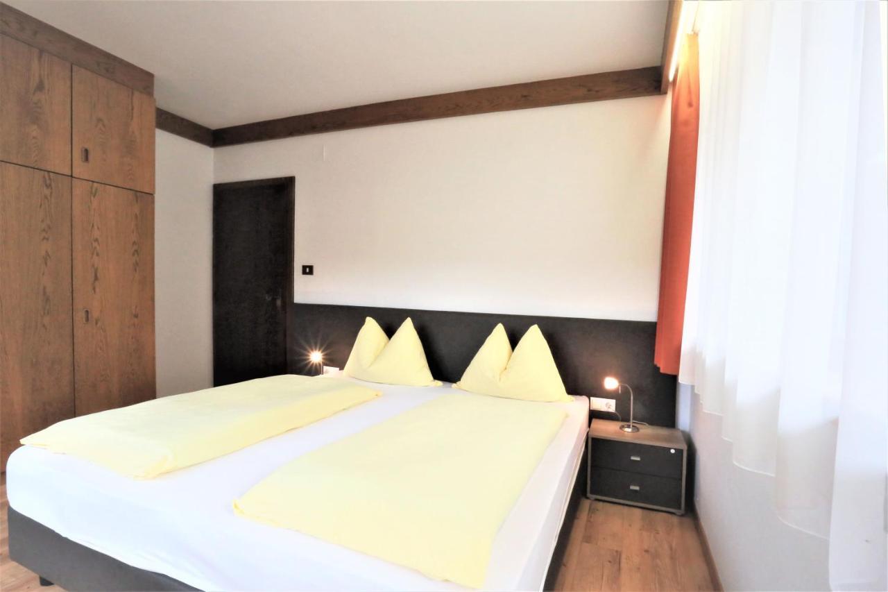 Residence Tantalus San Lorenzo di Sebato Luaran gambar