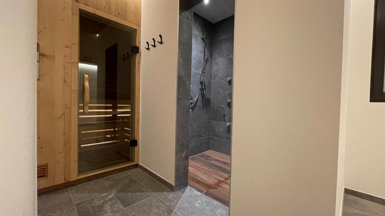 Residence Tantalus San Lorenzo di Sebato Luaran gambar