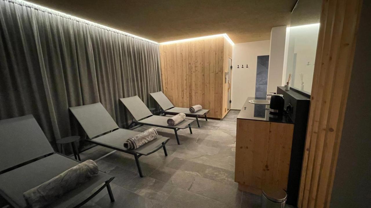 Residence Tantalus San Lorenzo di Sebato Luaran gambar